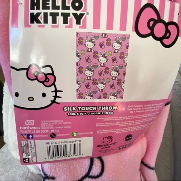 Hello Kitty Blanket - Pink Easter Blanket - Sanrio Bunny and Egg Blanket (Kids) - Picture 10 of 10